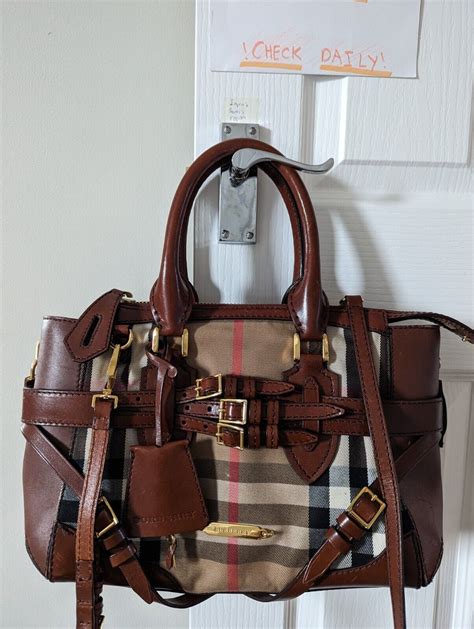 Burberry Lynher 